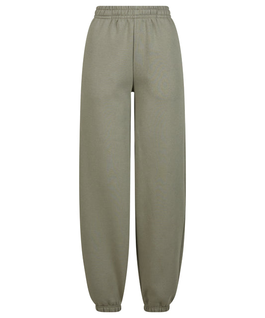 Women’s fluffy sweatpants